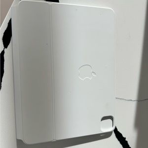 iPad Pro 11 inch Magic keyboard